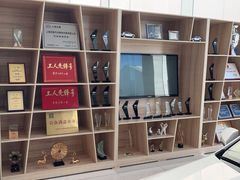 -百联沪通凯迪拉克4s店