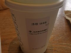 -星巴克臻选(莘庄仲盛店)