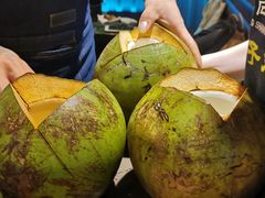 -东椰·海南椰子鸡火锅(朝阳门店)