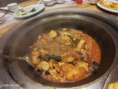 -山河屯铁锅炖鲜鹅·东北菜(开发区一店)