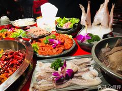 -谭鸭血老火锅(漳州路店)