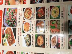 -有红鸡毛店·川菜(抚琴夜市店)