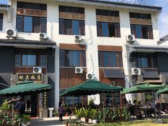 -七的湖·晚芳亭·阳澄湖农家菜·大闸蟹(莲花岛店)
