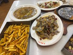 -老东镇啤酒屋海鲜加工·蒸汽海鲜·海鲜烧烤(台东店)