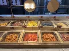 -山焱·炭火自助烤肉(周浦万达店)