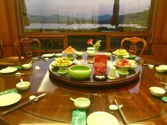 -湖畔居茶楼(湖滨店)
