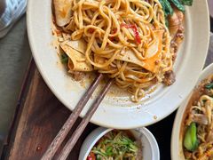 -方铲铲·成都板凳面(滨江银泰店)