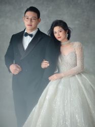 -Mu慕婚纱摄影·超级工作室