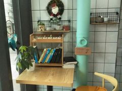 -蜜蜂小象·榴莲千层蛋糕(时代汇11栋店)