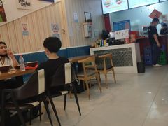 大堂-螺小胖柳州螺蛳粉(钟楼总店)