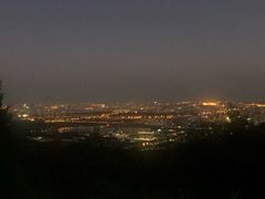 -鬼笑石后山停车场