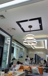 -AKOZO Beauty Salon