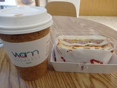-Cafe on warm(丹霞店)