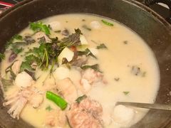 -陈大锅·岳阳鱼馆·地道岳阳菜(美食街店)