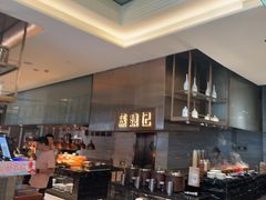 -东方红海鲜百汇(国际大厦店)