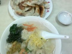 鲜肉馄饨-长人馄饨铺(解放街店)