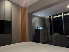 -上海虹桥祥源希尔顿酒店