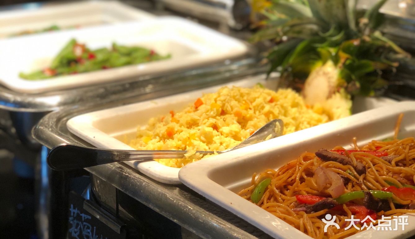 富盈大酒店自助餐