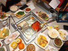 -海底捞火锅(新松江路生日主题店)
