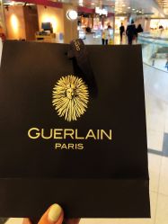 -法国娇兰精品店