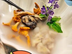 雅致四拼-名善山珍·野生菌汤锅(文殊院店)