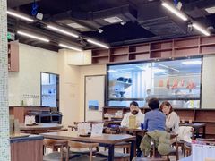 大堂-龍炎馬仔烧味(首位中心店)