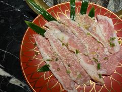 -山川小町·极番烧肉(新地假日广场店)