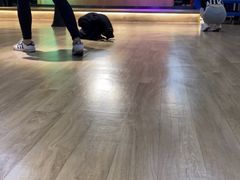 -威克健身游泳(万菱汇店)