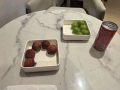 -涨巢·潮玩水疗局