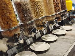 -飨食汇全日制餐厅·昆山皇冠假日酒店(九方店)