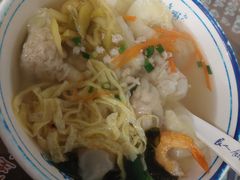 鲜肉馄饨-长人馄饨铺(解放街店)