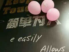 -华莱士·全鸡汉堡(光华路店)