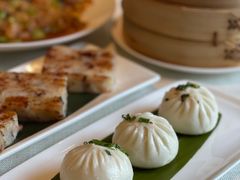 鲜肉生煎包-御宝轩(益丰·外滩源店)