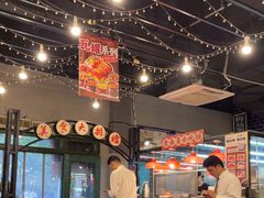 -老三样·旧食新味(绿地店)