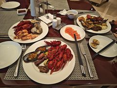 -南湖名都·景湖轩全日制餐厅·海鲜自助·东南亚风味·临湖而食