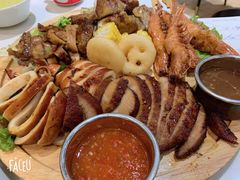 炭烧拼盘-源泰东南亚风味餐厅(太仓海运堤店)