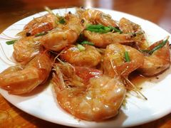 油焖大虾-温州一家人美食(西木头市店)