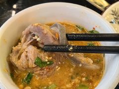 -老石黑山羊毛驴肉火锅(金凯广场店)