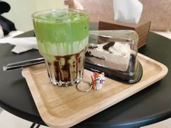 -藏猫猫咖啡主题馆(中央大道店)