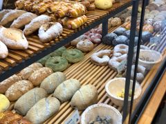-焙丽拾光(麦凯乐直营店)