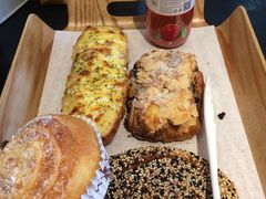 -Dough&Joe团憩(瑞虹天地月亮湾店)