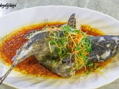 -四川小胡子海鲜(丁村万人海鲜广场店)