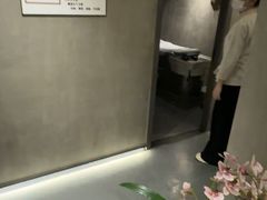 -施奈儿.洗头頭療.按摩SPA.采耳(上梅林店)