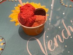 -VENCHI 闻绮(上海佛罗伦萨小镇店)