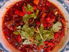 川府水煮牛肉-胡桃里音乐酒馆(海雅缤纷城店)
