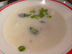 皮蛋瘦肉粥-赵财财·肠粉·煲仔饭(华润万象城店)
