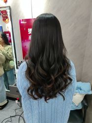 -京滔美发烫发染发