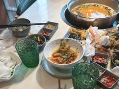 -喃喃椰·糟粕醋·椰子鸡火锅(七堡花园店)