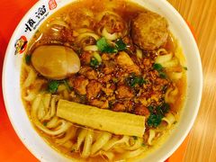 -顺溜·手工刀削面·黑金店(铜锣湾店)