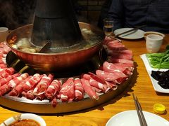 -一群羊手扒肉(远东公寓店)